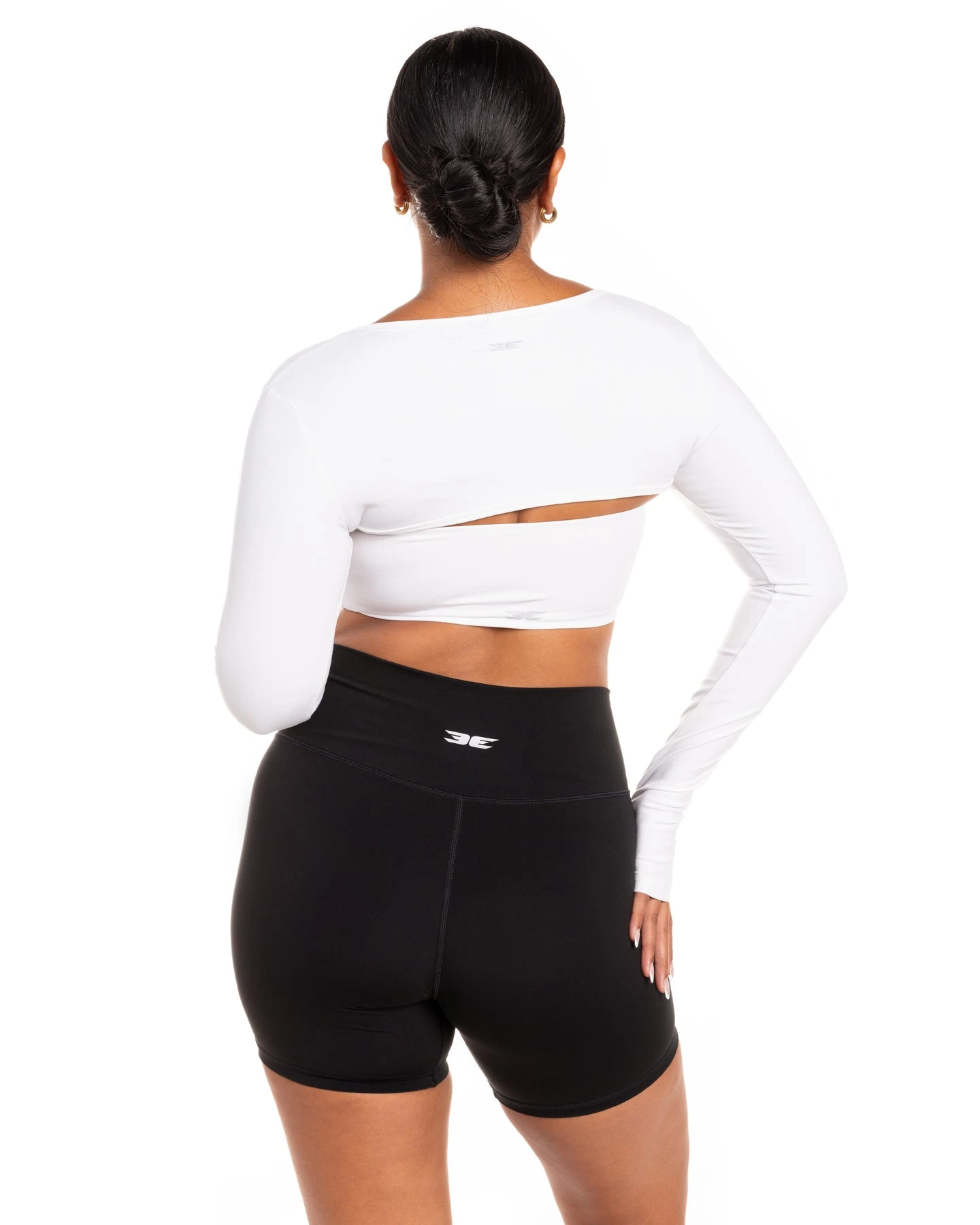 Elite Eleven Aura Shrug - White 7 Elite Eleven Aura Shrug - White - Image 5