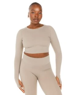 Elite Eleven Aura Crop Long Sleeve - Vintage Khaki -Elite Eleven ELITEWINTERCOLLECTIONDAY120734