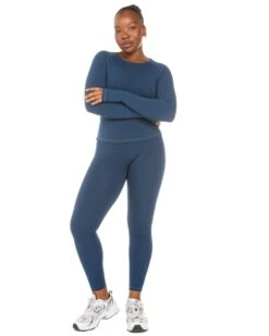 Elite Eleven Aura Long Sleeve - Navy 13 Elite Eleven Aura Long Sleeve - Navy -Elite Eleven ELITEWINTERCOLLECTIONDAY121881