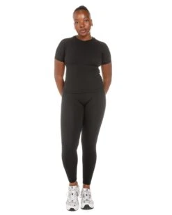 Elite Eleven Aura Tee - Black -Elite Eleven ELITEWINTERCOLLECTIONDAY122349