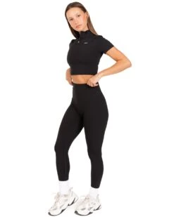 Elite Eleven Auraluxe Crop Tee - Black -Elite Eleven JULYECOM BRYLEE32384