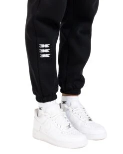 Elite Eleven Registered Trackpants - Black 17 Elite Eleven Registered Trackpants - Black -Elite Eleven REGISTEREDSETS71999