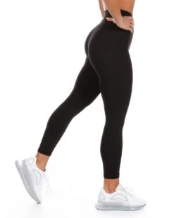 Elite Eleven 7/8 Cross Over Leggings - Black -Elite Eleven black.crossover 4of27