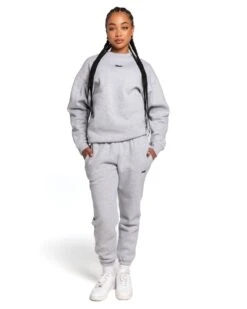 Elite Eleven Classic Crewneck - Grey 13 Elite Eleven Classic Crewneck - Grey -Elite Eleven classic.crewneck 18