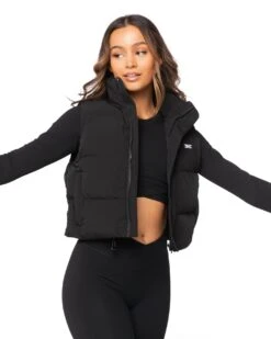 Elite Eleven Cropped Puffer Vest - Black -Elite Eleven puffer.jkt 12