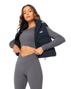 Elite Eleven Cropped Puffer Vest - Navy -Elite Eleven puffer.jkt 31