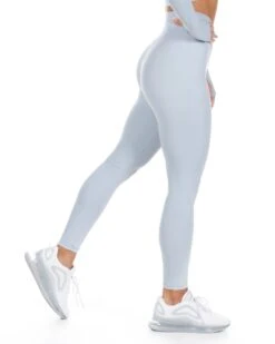 Elite Eleven Cross Over Leggings - Light Blue 10 Elite Eleven Cross Over Leggings - Light Blue -Elite Eleven skyblue.crossover 21of27