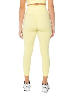 Elite Eleven 7/8 Aura Scrunch Leggings - Soft Yellow -Elite Eleven soft.yellow.2s 43